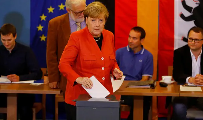 Angela Merkel casts ballot