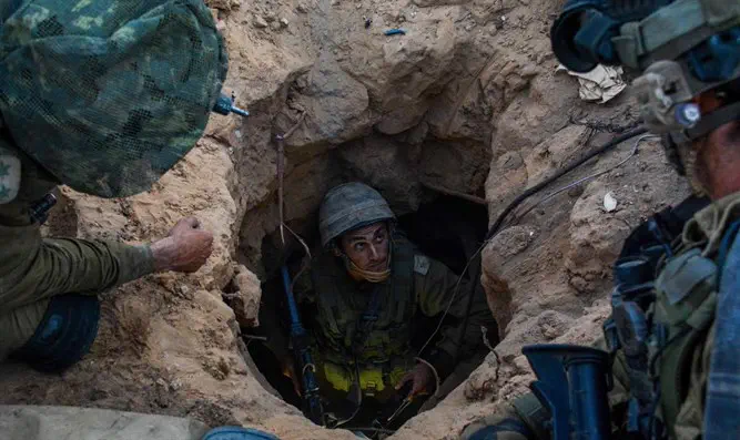 IDF finds Hamas terror tunnel (illustration)